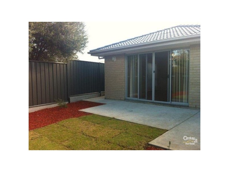 8 Harvey Crescent, Aldinga Beach SA 5173