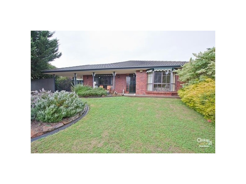 20 Oakhill Crescent, Morphett Vale SA 5162