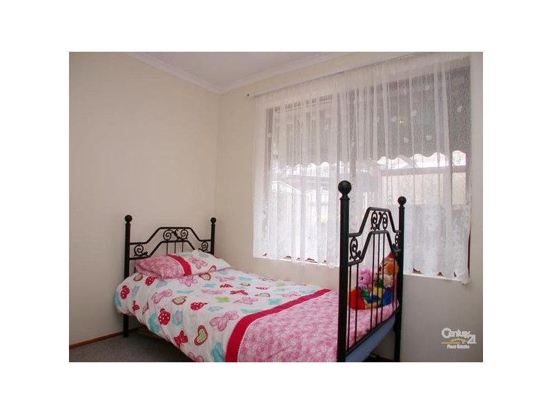 1/4 Jeanette Crescent, Aberfoyle Park SA 5159