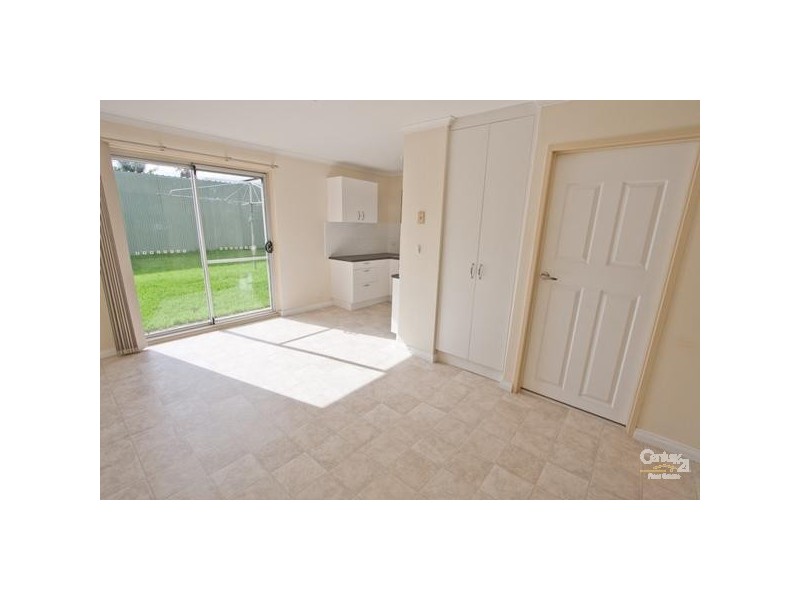 30 Sandy Lane, Hackham SA 5163