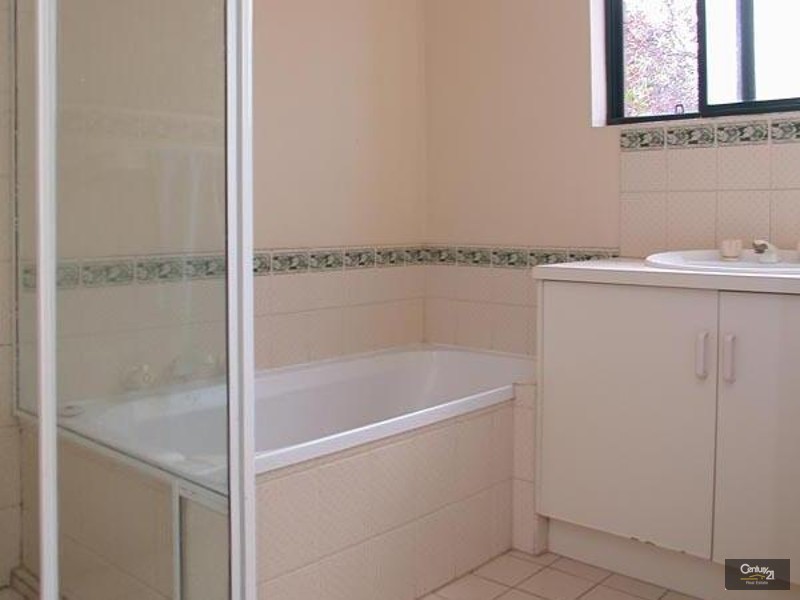 1-1 McInerney Avenue, Mitchell Park SA 5043