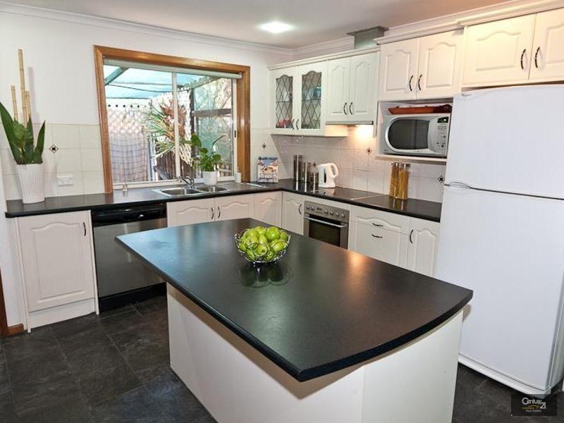 23 Gabrenol Crt, Noarlunga Downs SA 5168
