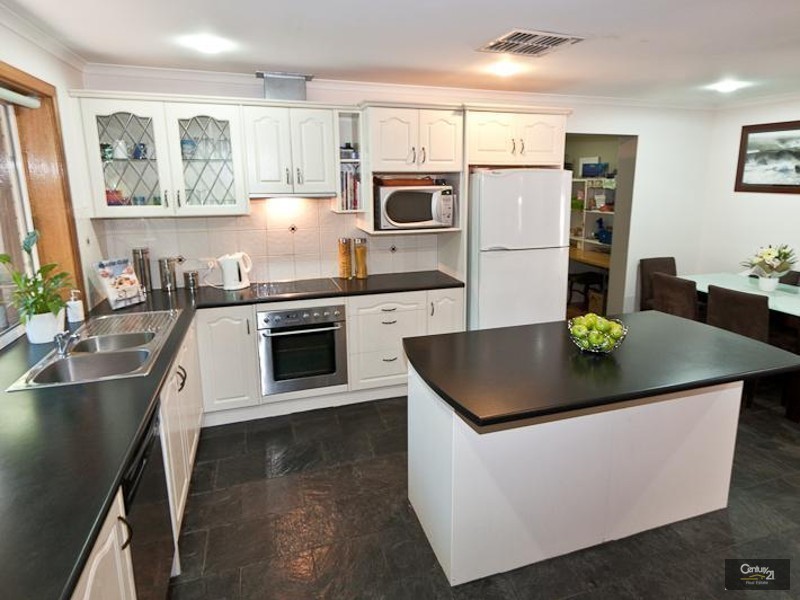 23 Gabrenol Crt, Noarlunga Downs SA 5168
