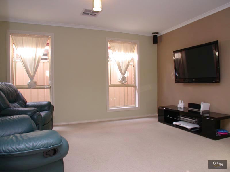 407A Commercial Road, Moana SA 5169