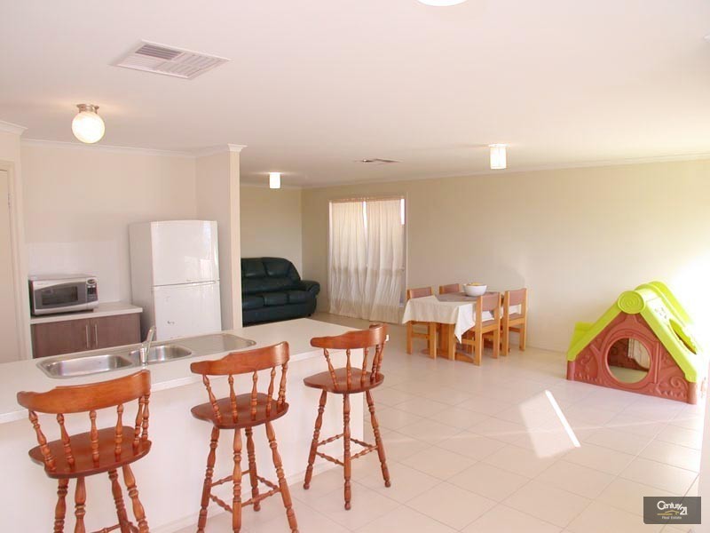 407A Commercial Road, Moana SA 5169