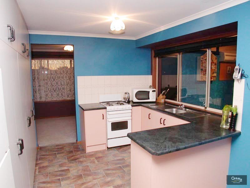 3 Malvern Way, Onkaparinga Hills SA 5163