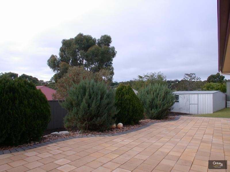 3 Malvern Way, Onkaparinga Hills SA 5163