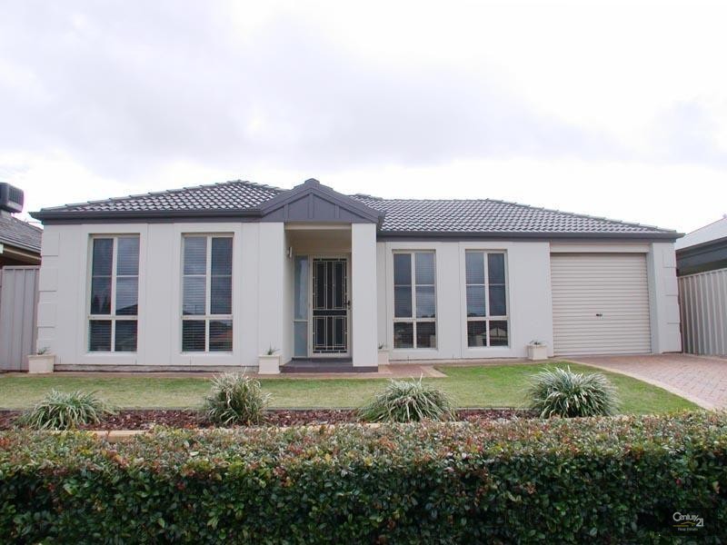 19 Verdant Parade, Woodcroft SA 5162