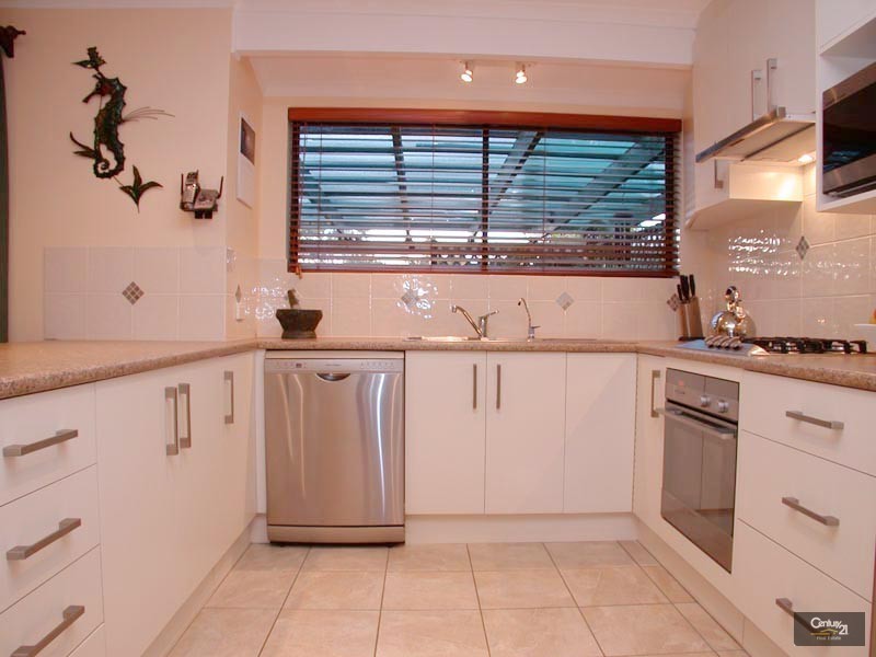 37 Kathleen Street, Morphett Vale SA 5162