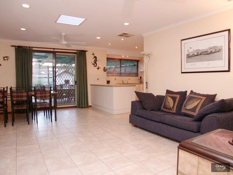 37 Kathleen Street, Morphett Vale SA 5162