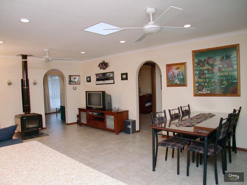 37 Kathleen Street, Morphett Vale SA 5162