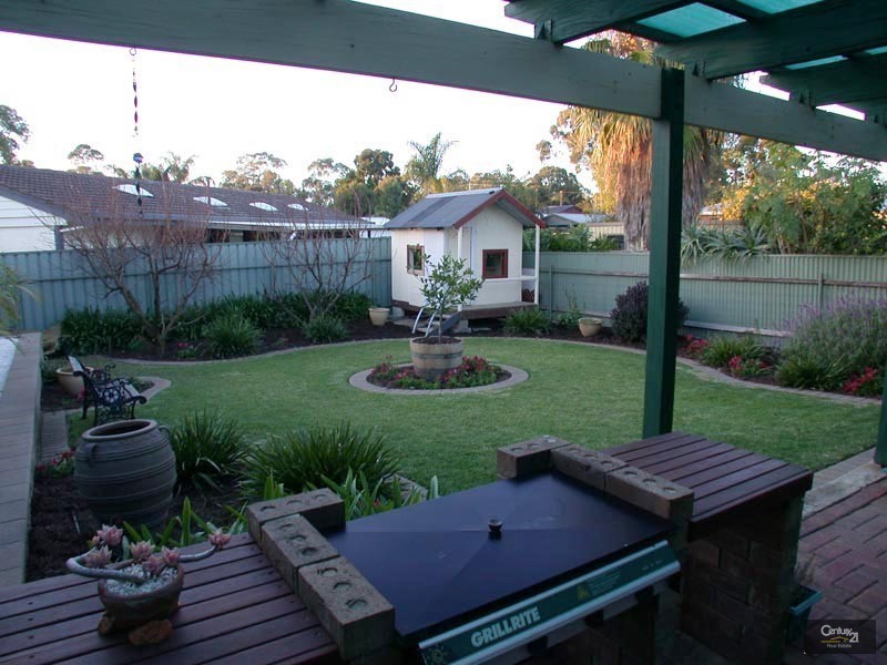 37 Kathleen Street, Morphett Vale SA 5162