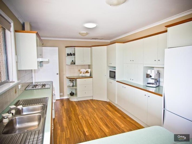 101 Murrell Road, Para Hills SA 5096