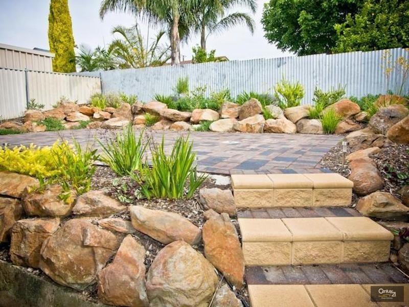 101 Murrell Road, Para Hills SA 5096