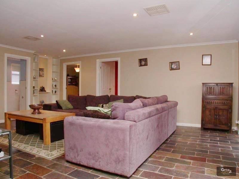 2 Indus Court, Flagstaff Hill SA 5159