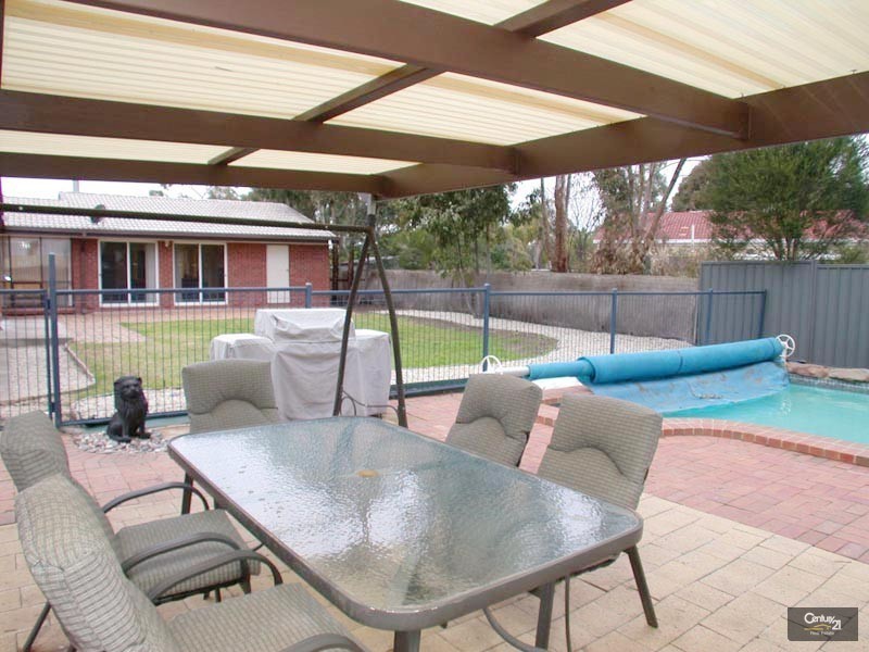 2 Indus Court, Flagstaff Hill SA 5159