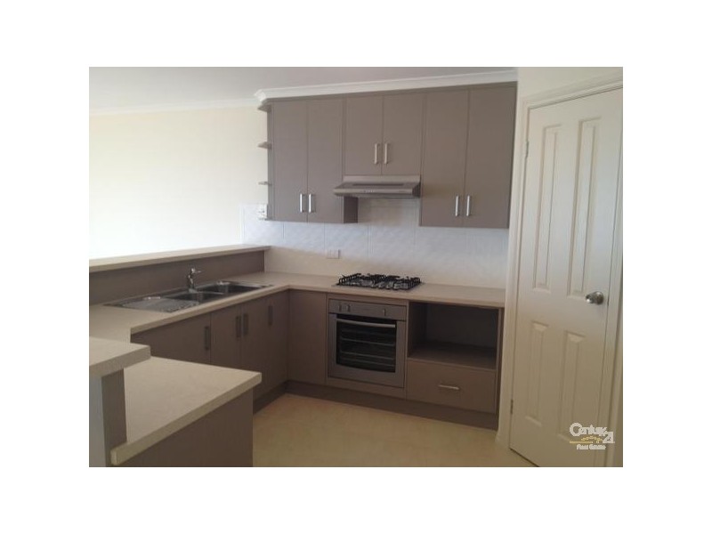 12 Darlington Street, Sturt SA 5047