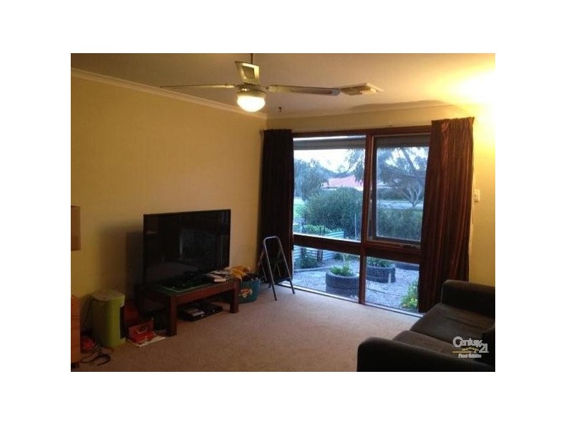 9 Simeon Crescent, Morphett Vale SA 5162