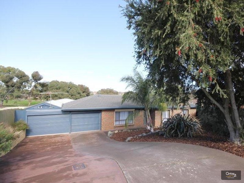 43 Hendrix Crescent, Woodcroft SA 5162