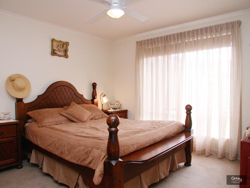 8 Stern Road, Seaford Meadows SA 5169