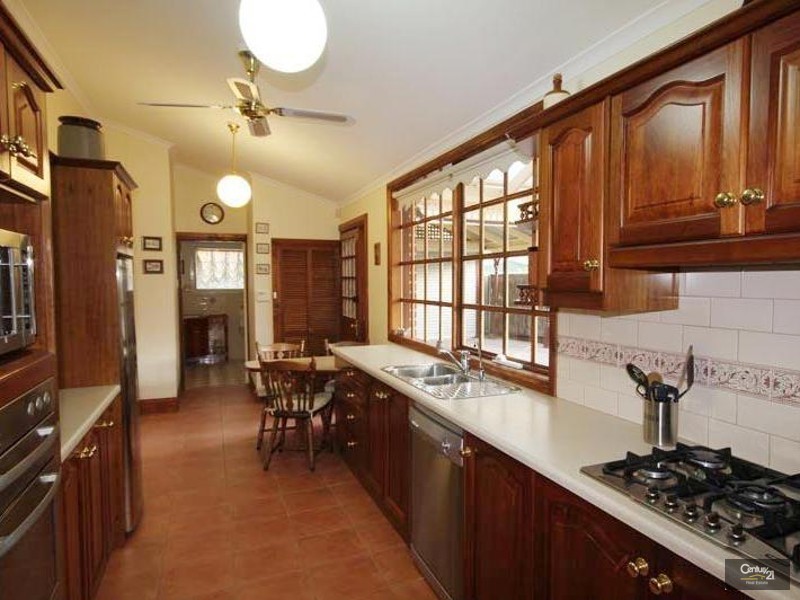 26 Melanto Terrace, Marion SA 5043