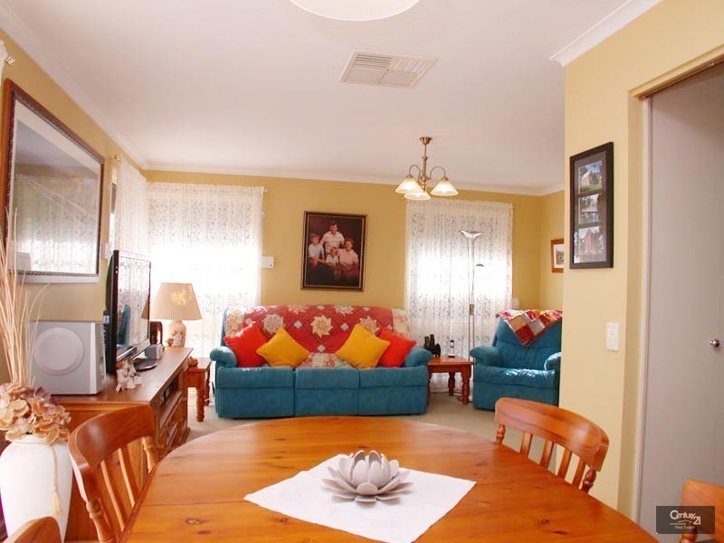 5 Fernilee Court, Onkaparinga Hills SA 5163