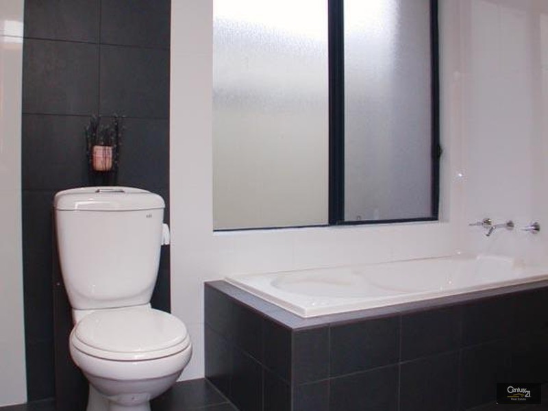 1 James Street, Morphett Vale SA 5162