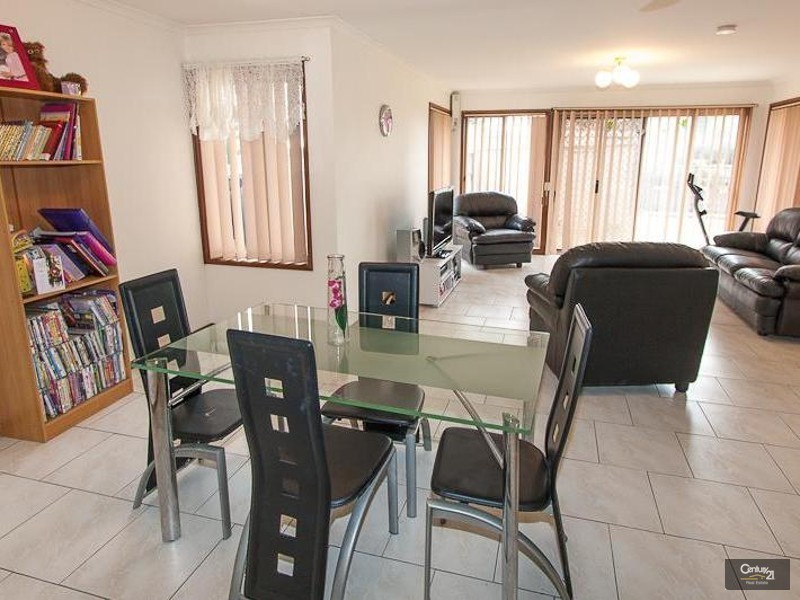 8 Nassau Court, Seaford Rise SA 5169