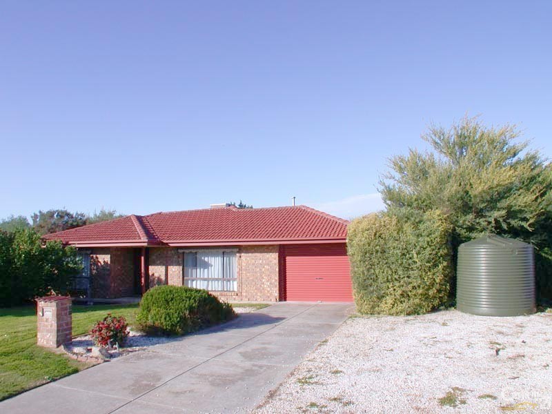 4 Gunn Close, Morphett Vale SA 5162