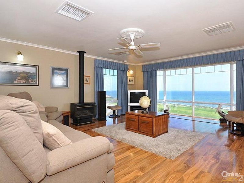 5 Tingira Drive, O’sullivan Beach SA 5166