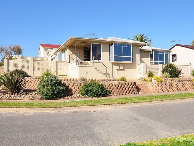 5 Tingira Drive, O’sullivan Beach SA 5166