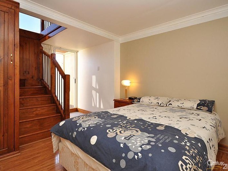 5 Tingira Drive, O’sullivan Beach SA 5166