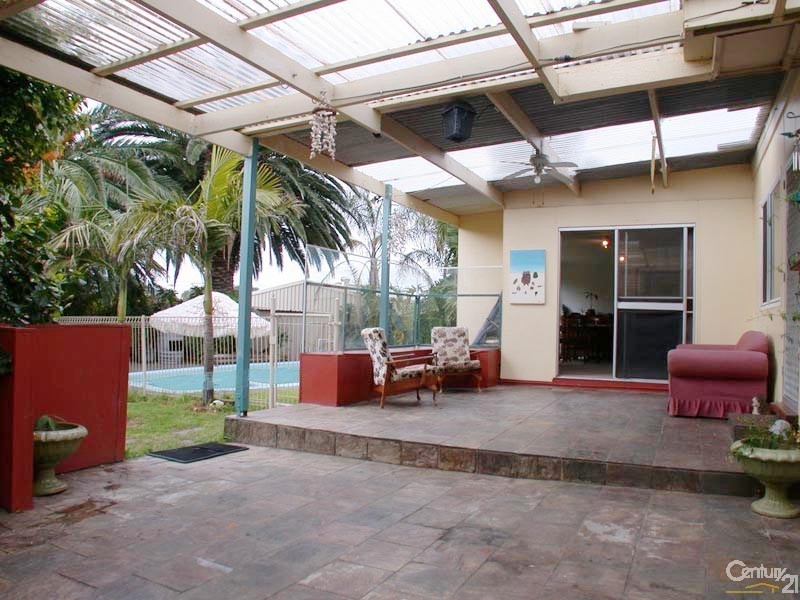 9 Albany Avenue, Port Noarlunga South SA 5167