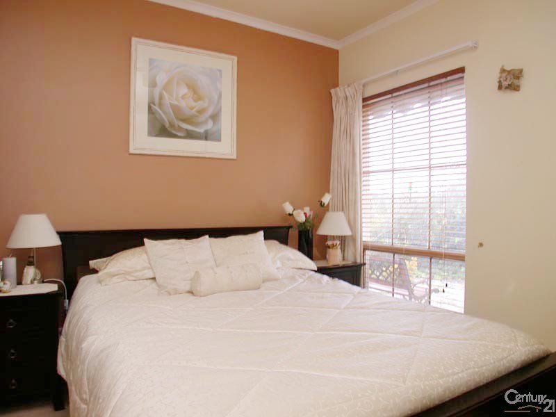 15 Barramundi Drive, Hallett Cove SA 5158