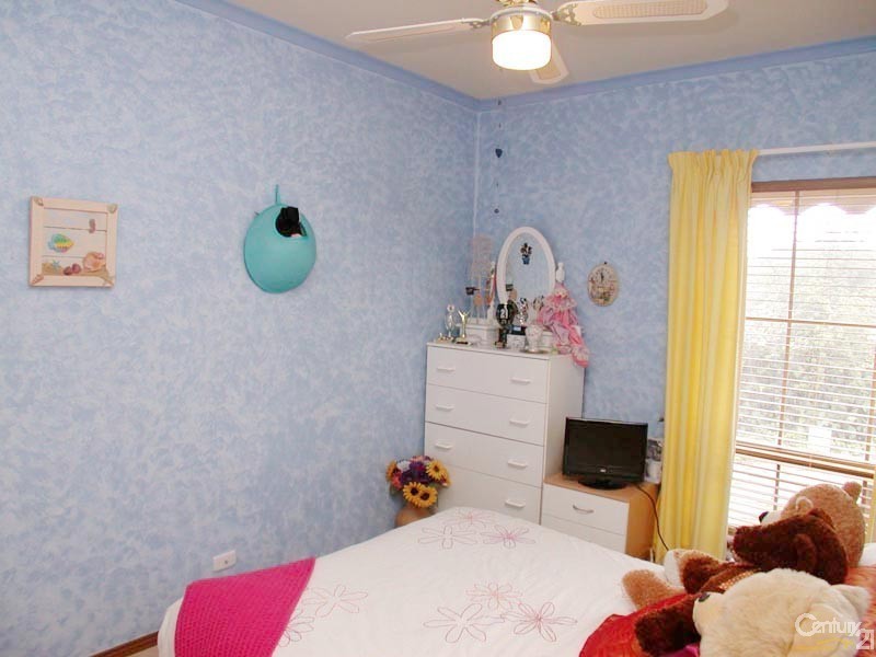 15 Barramundi Drive, Hallett Cove SA 5158