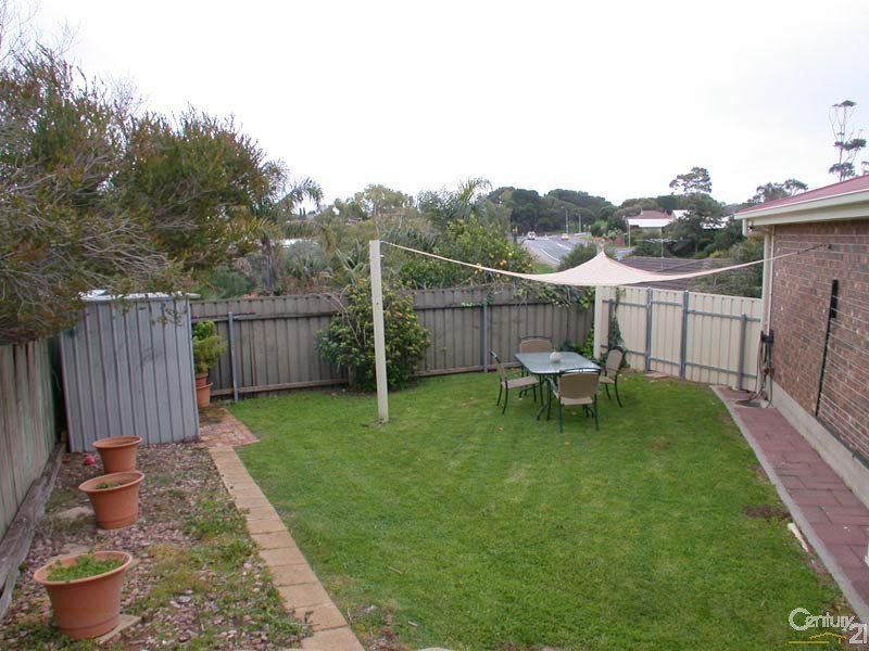 15 Barramundi Drive, Hallett Cove SA 5158