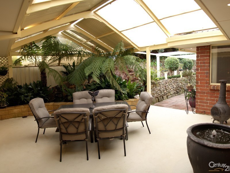 13 Alpine Road, Happy Valley SA 5159