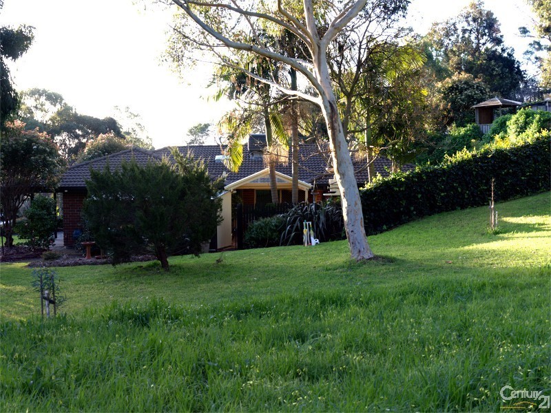 13 Alpine Road, Happy Valley SA 5159