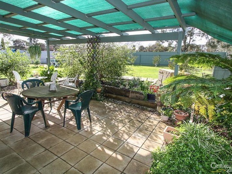 22 Oslo Crescent, Hackham West SA 5163