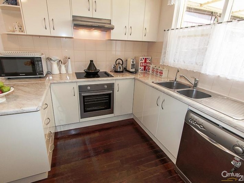 19 Highwray Drive, Morphett Vale SA 5162