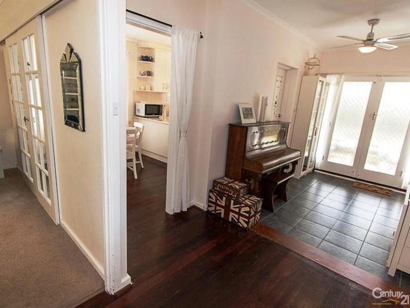 19 Highwray Drive, Morphett Vale SA 5162