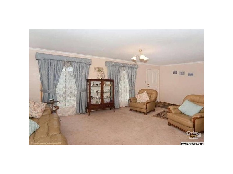 16 Fisher Street, Trott Park SA 5158