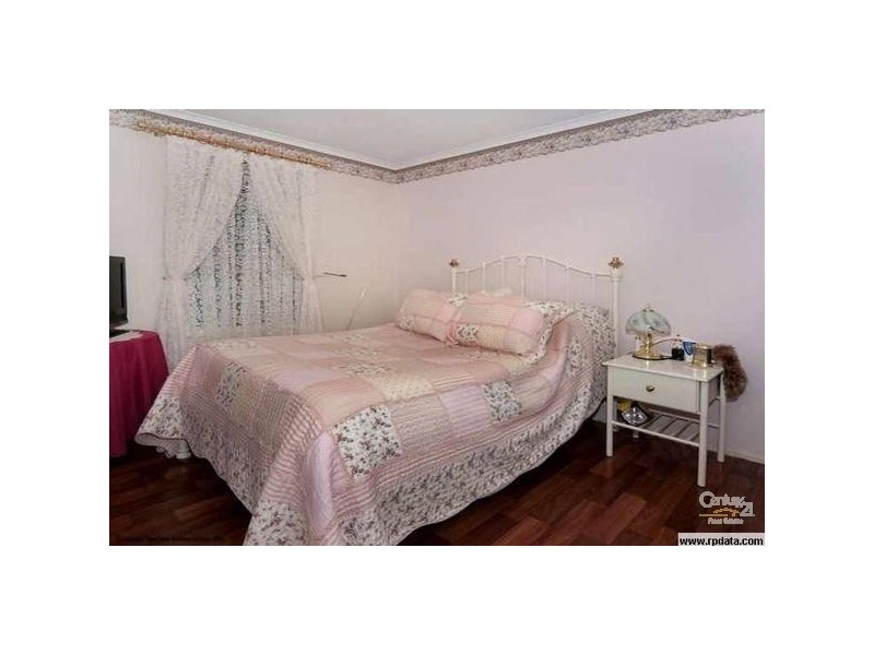 16 Fisher Street, Trott Park SA 5158