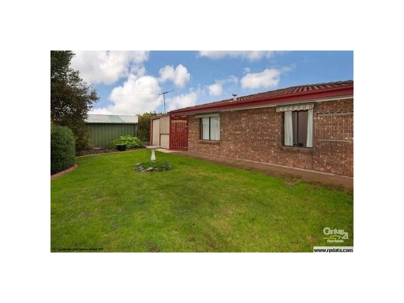 16 Fisher Street, Trott Park SA 5158