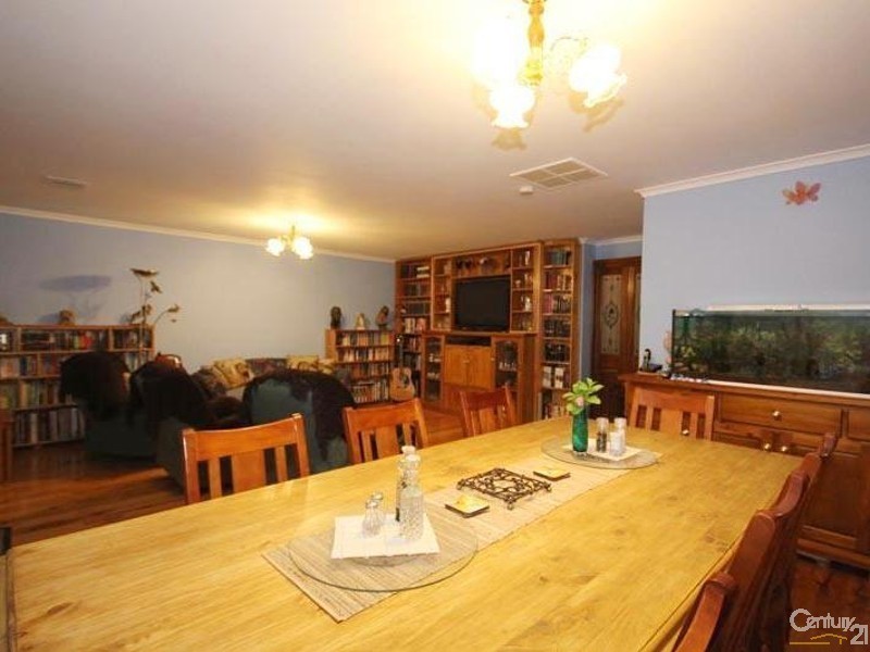 3 Fernilee Court, Onkaparinga Hills SA 5163