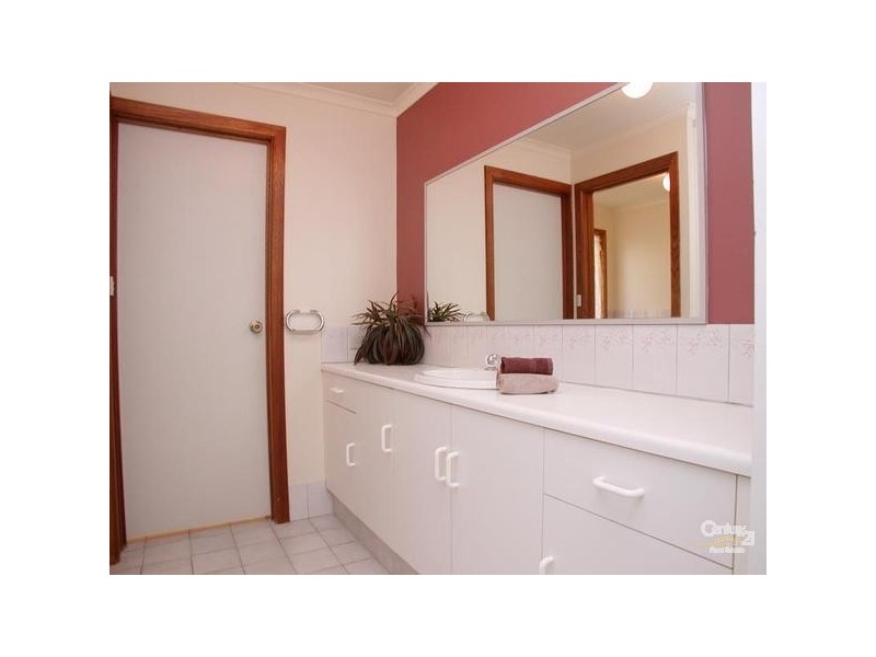 6 Wylie Court, Woodcroft SA 5162