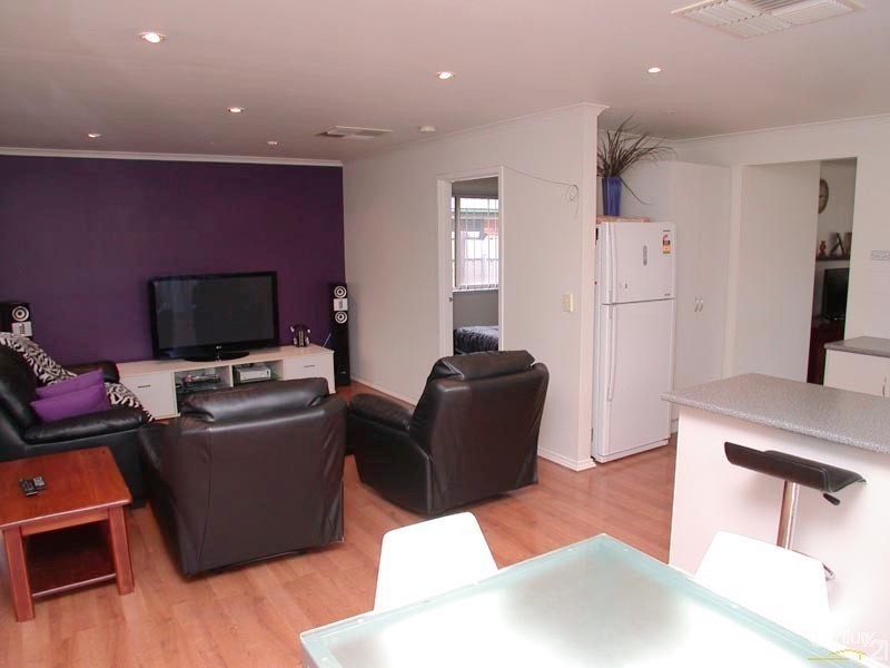 5 Weymouth Place, Seaford SA 5169