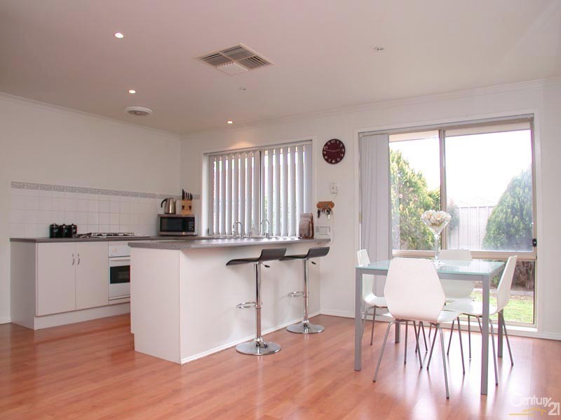 5 Weymouth Place, Seaford SA 5169