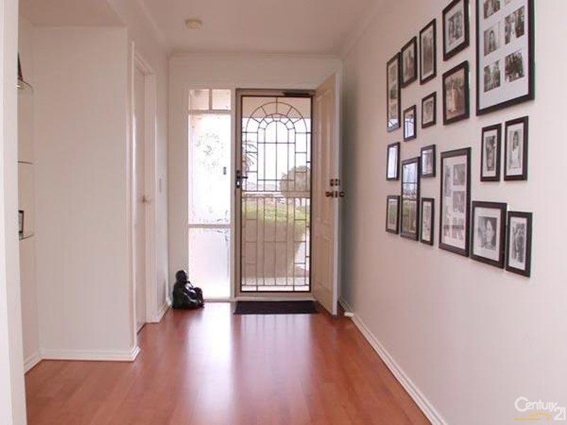 5 Weymouth Place, Seaford SA 5169