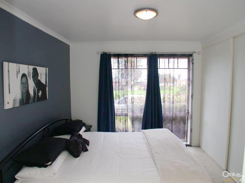 5 Weymouth Place, Seaford SA 5169